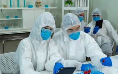 Especialista en Bioseguridad en los Laboratorios Hospitalarios
