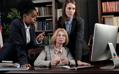 Especialista en Técnicas Avanzadas de Secretariado de Direcciónㅤㅤㅤㅤㅤㅤㅤㅤㅤㅤㅤㅤ