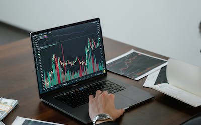 Experto en Toma de Decisiones de Financiación e Inversión en la Empresa (Online)